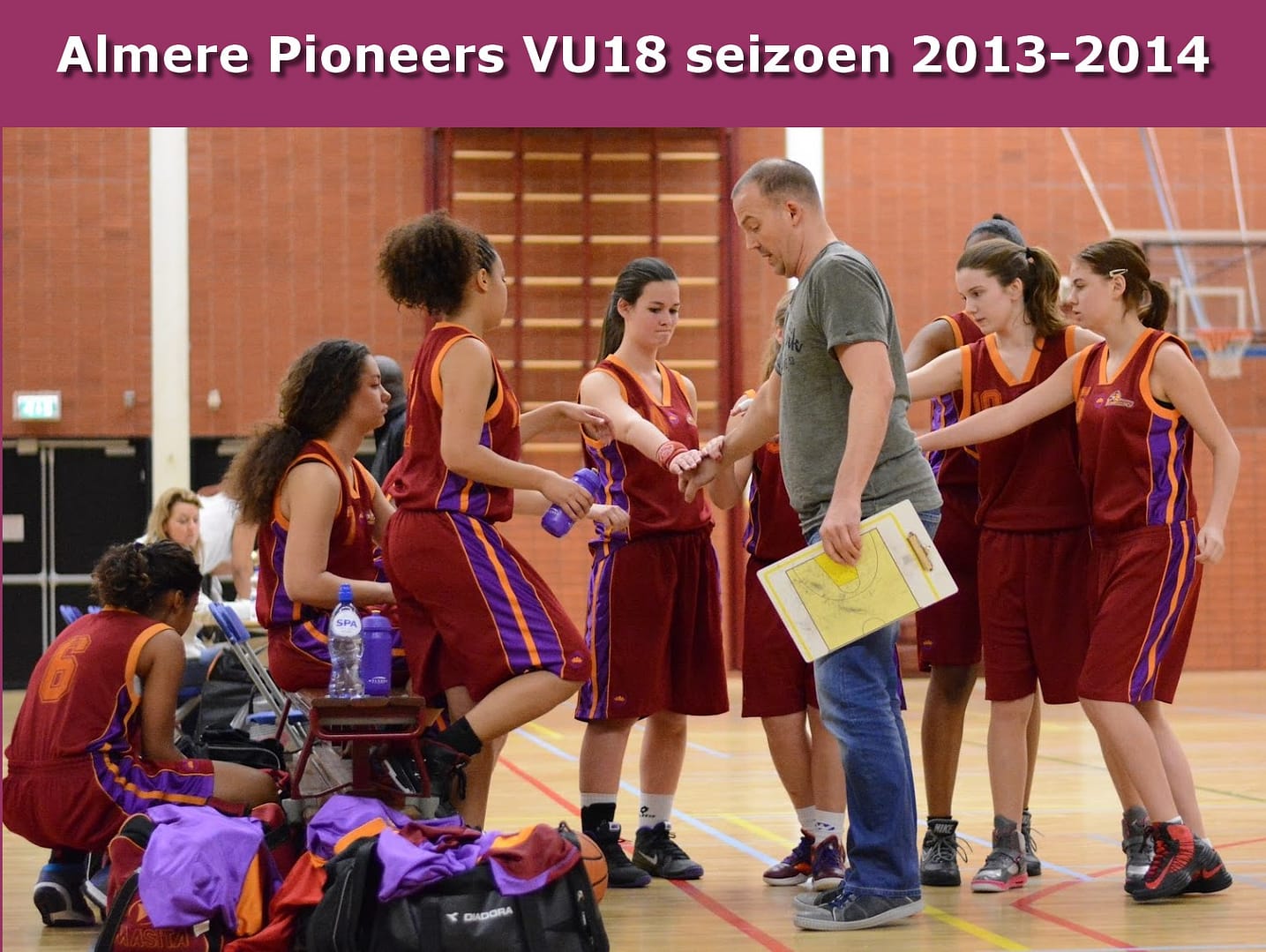 Almere Pioneers VU18 seizoen 2013-2014